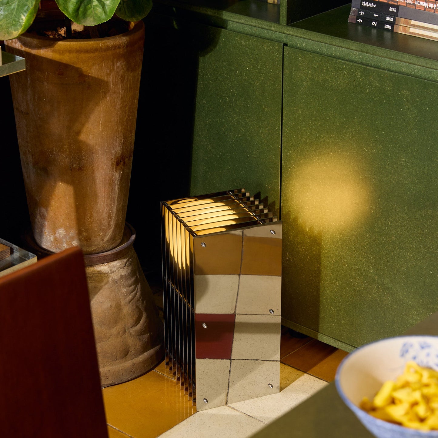 Lớp small rectangle in mirror polished stainless steel